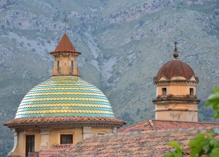 ベッド・アンド・ブレックファスト 