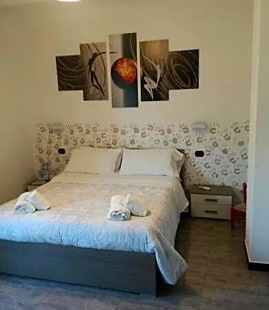 B&B 